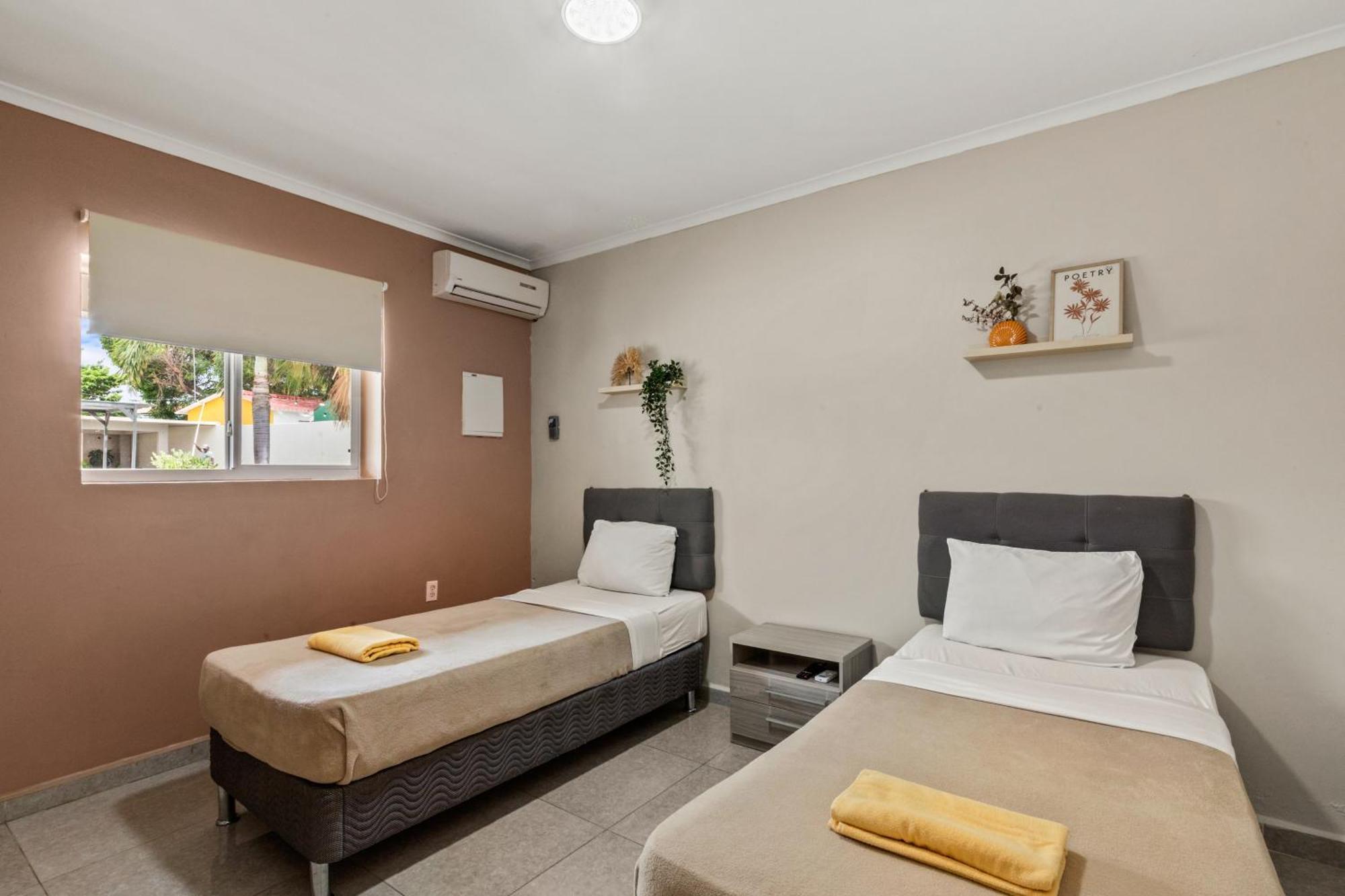 Appartement Curadise Living à Willemstad Extérieur photo